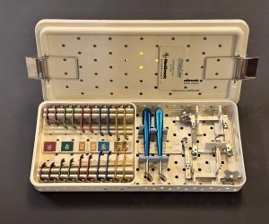Medtronic 875-945 TrimLine ACDF Cervical Retractor Set